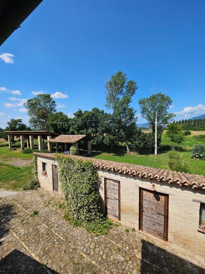 La Casa Dei Tigli Bed & Breakfast Cannara Eksteriør bilde